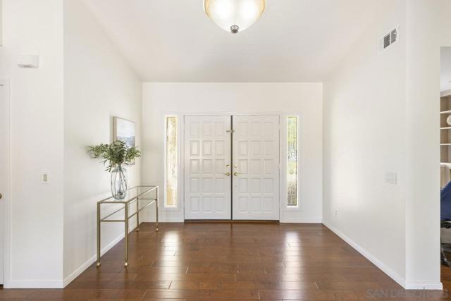 1549 Ventana Drive, Escondido CA: https://media.crmls.org/mediaz/fa739584-1184-4142-9323-b4f2e7d20cb6.jpg