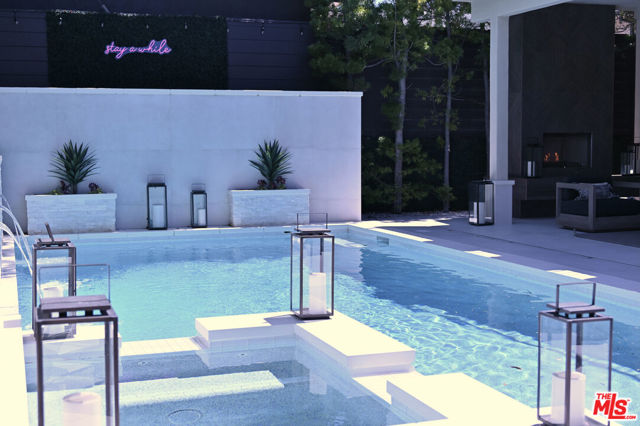 9515 Kirkside Road, Los Angeles CA: https://media.crmls.org/mediaz/fa746a36-5db6-4541-924e-1bc53d5c0ae0.jpg