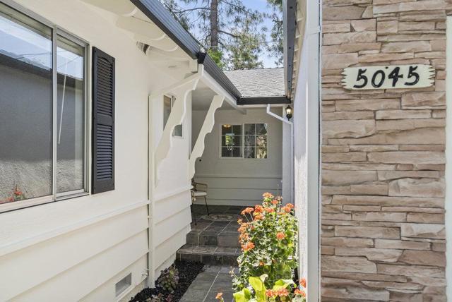 5045 Rafton Drive, San Jose CA: https://media.crmls.org/mediaz/fa76cf63-0f3c-4412-8956-fde6ee0822bb.jpg