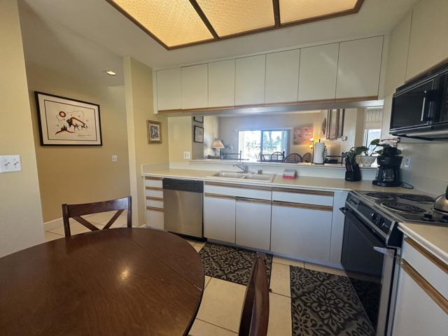 67162 W Chimayo Drive, Cathedral City CA: https://media.crmls.org/mediaz/fa7827fe-826e-4c65-bceb-41561b1e3424.jpg