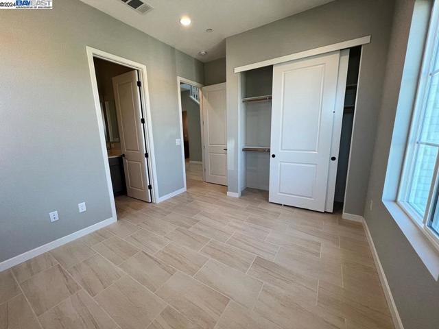 Image 21 of 38 For 3137 Delta Coves Drive