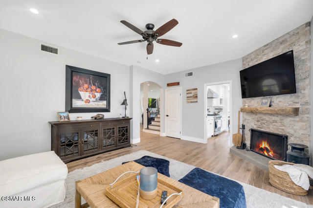 1847 Fox Springs Circle, Newbury Park CA: https://media.crmls.org/mediaz/fa79876c-1fe3-496f-b44e-086ad3a1bb25.jpg