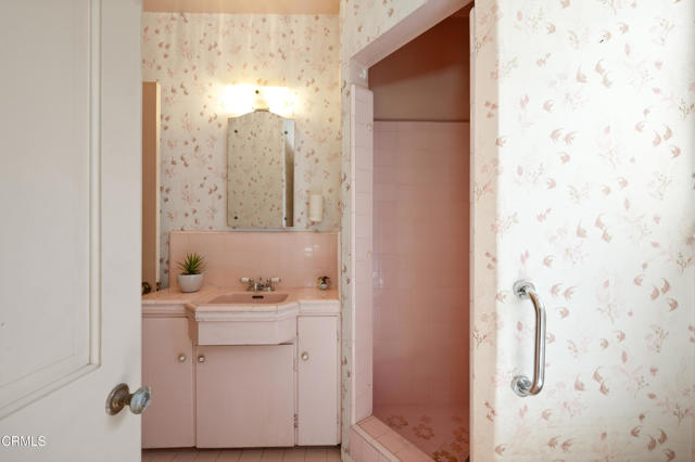 Detail Gallery Image 28 of 52 For 2232 Brigden Rd, Pasadena,  CA 91104 - 2 Beds | 2 Baths