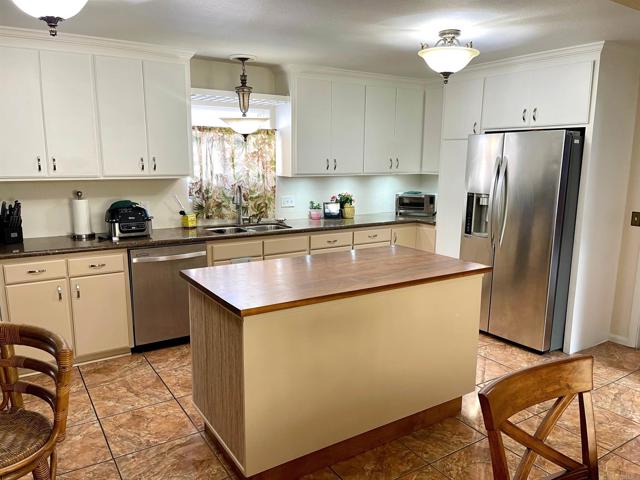 Detail Gallery Image 7 of 36 For 212 E 4th St, National City,  CA 91950 - 3 Beds | 2 Baths