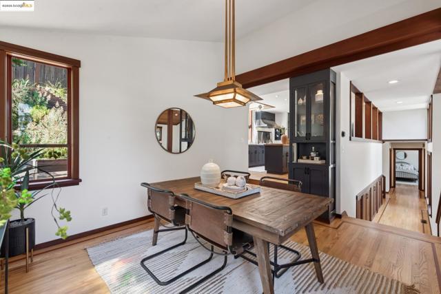 737 Woodhaven Rd, Berkeley CA: https://media.crmls.org/mediaz/fa7a9443-1d71-4063-b0e2-4d1b4f47d4fd.jpg