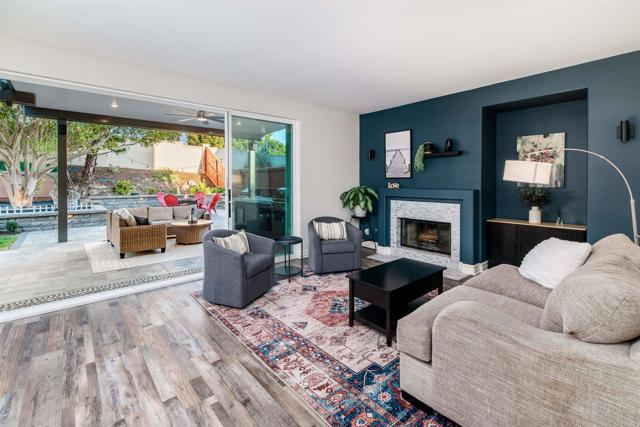 Detail Gallery Image 2 of 51 For 5162 Berryessa St, Oceanside,  CA 92056 - 5 Beds | 3 Baths