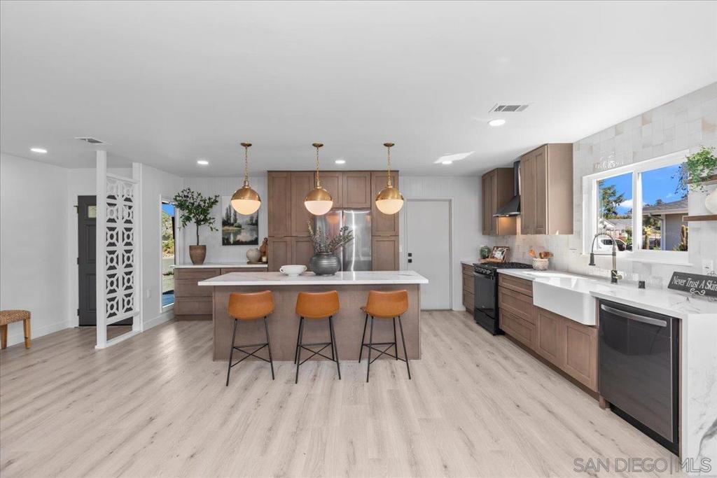 16462 Sarape Dr. - photo 8