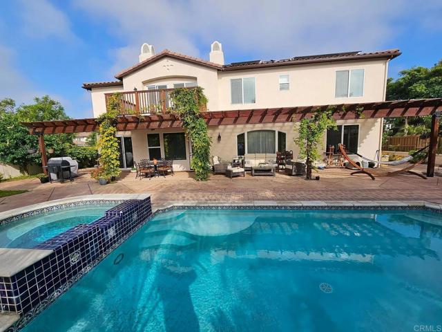 2856 Falling Waters Court, Chula Vista CA: https://media.crmls.org/mediaz/fa7c37dd-4ed8-47cc-84ce-2b3194f37c22.jpg
