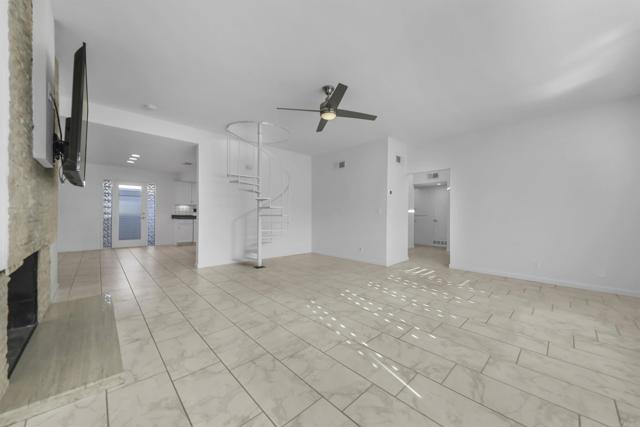 Detail Gallery Image 4 of 35 For 415 E Avenida Granada, Palm Springs,  CA 92264 - 2 Beds | 2 Baths