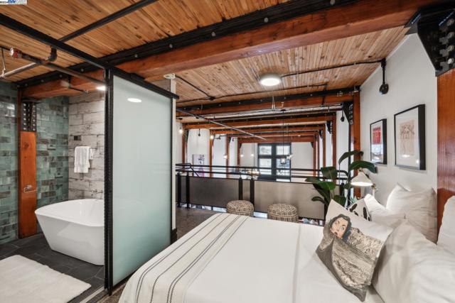 Image 30 of 45 For 6105 San Pablo Avenue  102