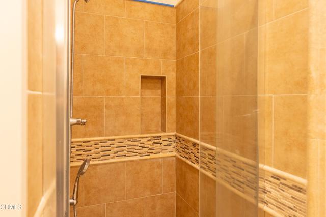 Detail Gallery Image 12 of 16 For 234 N Kenwood St #202,  Glendale,  CA 91206 - 2 Beds | 2 Baths