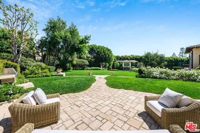 Drew Fenton | 1550 Amalfi Drive Pacific Palisades CA | MLS: 7401931
