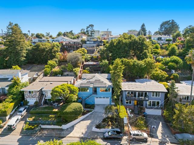 2310 Wooster Avenue, Belmont CA: https://media.crmls.org/mediaz/fa7f3ec9-919a-496a-9a06-1240a50734b6.jpg