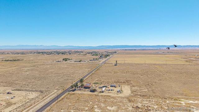 0 TBD, Rosamond CA: https://media.crmls.org/mediaz/fa81c281-2d5d-44ab-a601-c35334872404.jpg