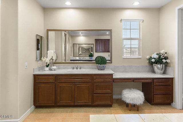 Detail Gallery Image 58 of 72 For 3273 Canopy Dr, Camarillo,  CA 93012 - 5 Beds | 5/1 Baths