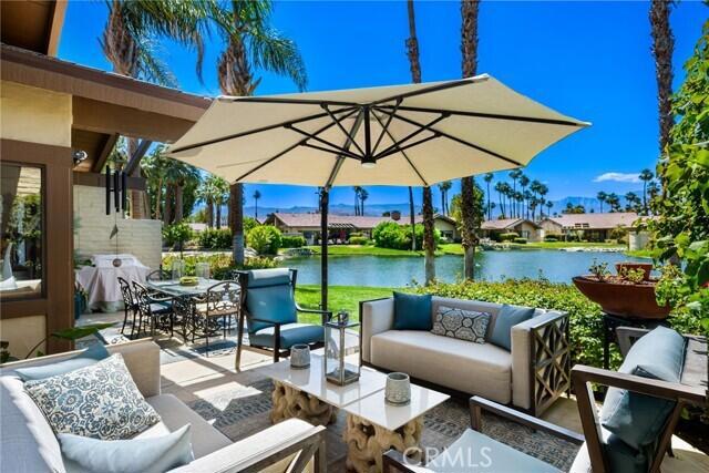 107 Tanglewood Trail, Palm Desert CA: https://media.crmls.org/mediaz/fa82d52f-7e53-4082-a1fd-005289036ae4.jpg