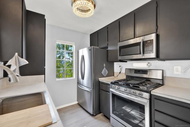 10357 Azuaga St, San Diego CA: https://media.crmls.org/mediaz/fa82d7dc-970e-4505-9eaa-2cbb4e32b745.jpg