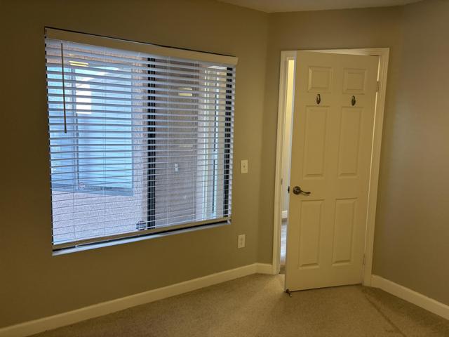 Image 10 of 56 For 76915 Turendot Street
