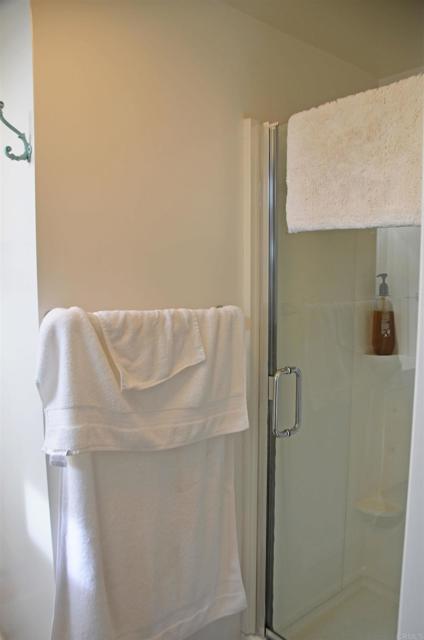 Detail Gallery Image 20 of 30 For 245 W Bobier Dr #SPC 91,  Vista,  CA 92083 - 2 Beds | 2 Baths