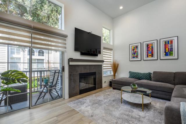 1 Passage Lane, Redwood City CA: https://media.crmls.org/mediaz/fa856582-513f-4fbf-816b-04a0f53a91b1.jpg