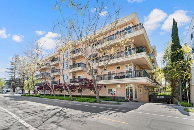 200 Sheridan Ave., Palo Alto CA: https://media.crmls.org/mediaz/fa857ceb-1f3b-4222-9b31-ab47dd4ba041.jpg