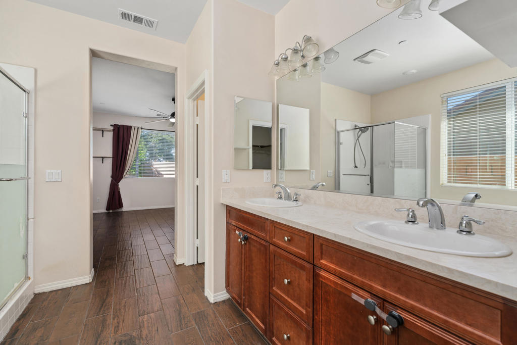 MLS #219136373DA image #18