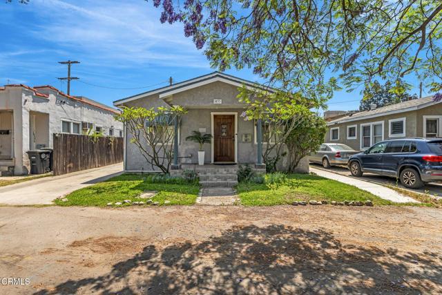 1455 E California Avenue, Glendale CA: https://media.crmls.org/mediaz/fa86d906-70ff-4282-adb9-a12b542c1dfa.jpg