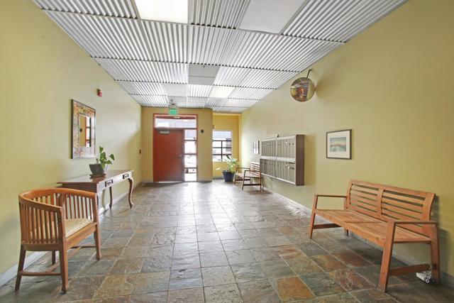 850 W Grand Avenue, Oakland CA: https://media.crmls.org/mediaz/fa874734-8a3f-4b3c-86ca-ae7cf25e55e0.jpg