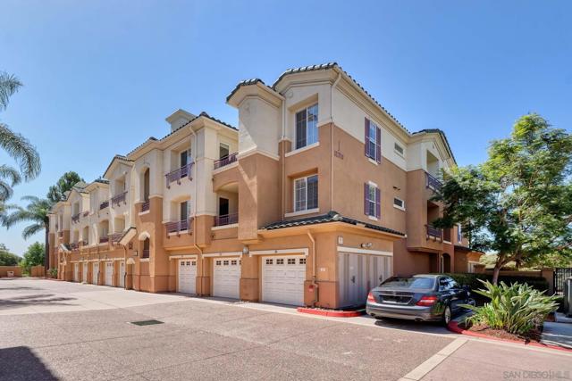 12376 Carmel Country Rd, San Diego CA: https://media.crmls.org/mediaz/fa8a15db-cc70-4d45-a91f-2b9d247a6cd6.jpg