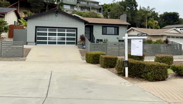 5209 Foothill Blvd, San Diego CA: https://media.crmls.org/mediaz/fa8ad330-f1d1-4fa3-84bf-d9328d9f7650.jpg