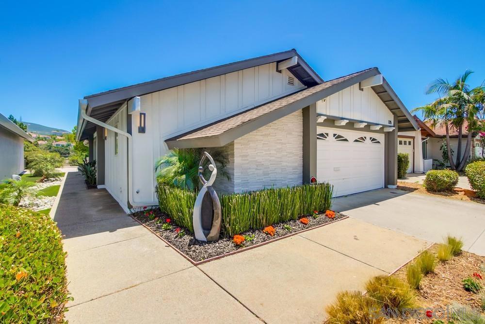 1315 Camino Linda Dr