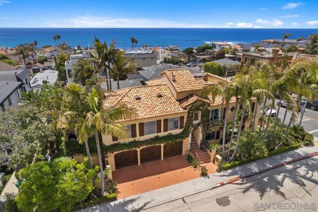 7344 Olivetas Ave, La Jolla CA: https://media.crmls.org/mediaz/fa8bca2c-85fd-4ee2-80c4-6b1b35d63dee.jpg