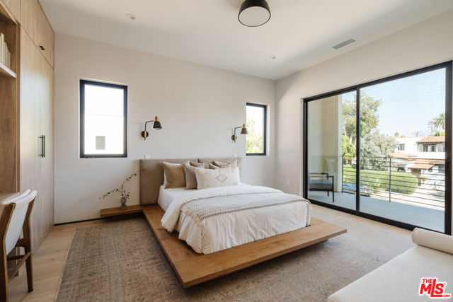 819 N Ogden Drive, Los Angeles CA: https://media.crmls.org/mediaz/fa8bf219-39b0-4033-a455-6c720bc6ff26.jpg