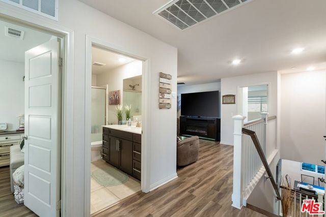 Image 18 of 49 For 11516 Aleta Lane