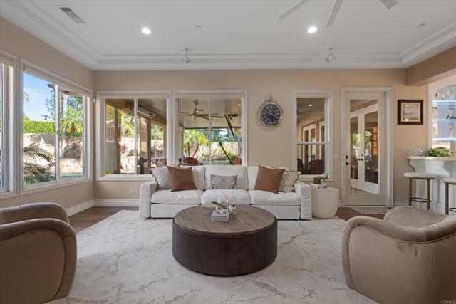 Detail Gallery Image 21 of 70 For 18605 Villa Dr, Villa Park,  CA 92861 - 4 Beds | 5/2 Baths