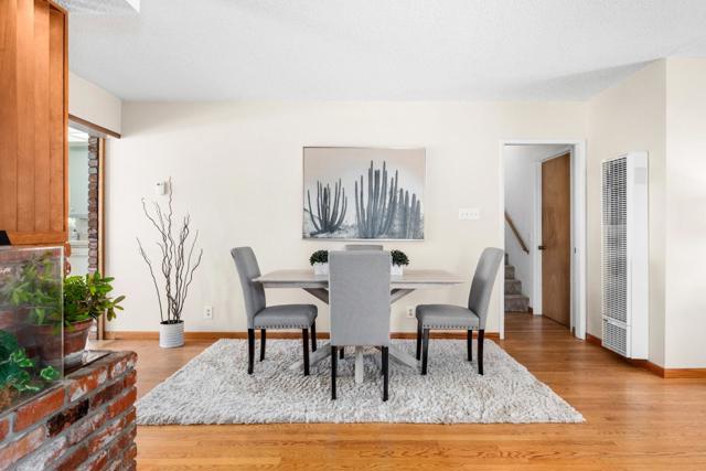 411 Alta Vista Dr, Santa Cruz CA: https://media.crmls.org/mediaz/fa8da6ee-6a65-4bd0-9f58-6adb34b82414.jpg