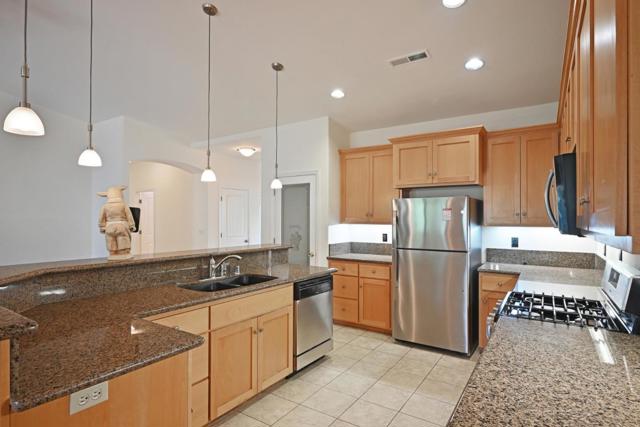 1685 American River Trail,  CA: https://media.crmls.org/mediaz/fa8e79de-5fcc-4118-9266-f7a7117f033b.jpg