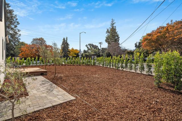 58 Gladys Avenue, Mountain View CA: https://media.crmls.org/mediaz/fa8f06dd-b949-45ea-bed8-0f7ca3262141.jpg