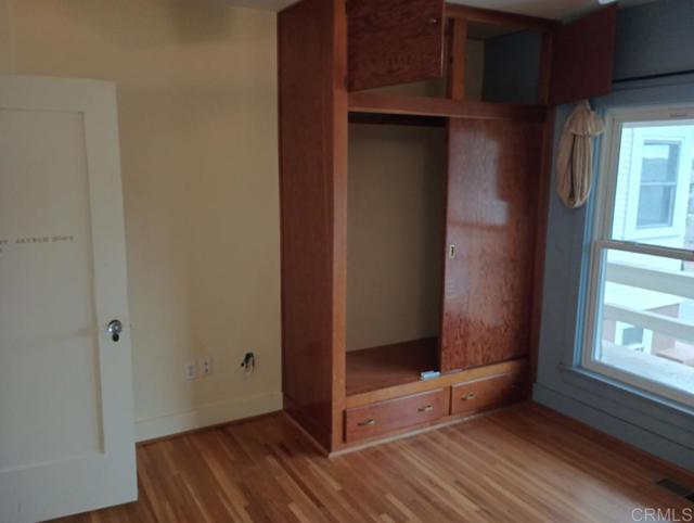 Image 16 of 27 For 3161 Shue Place