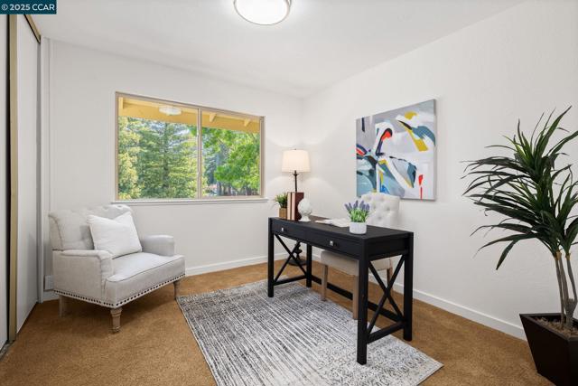 1618 Candelero Dr, Walnut Creek CA: https://media.crmls.org/mediaz/fa90e45c-b4a5-4a1b-8462-cc958c46f527.jpg