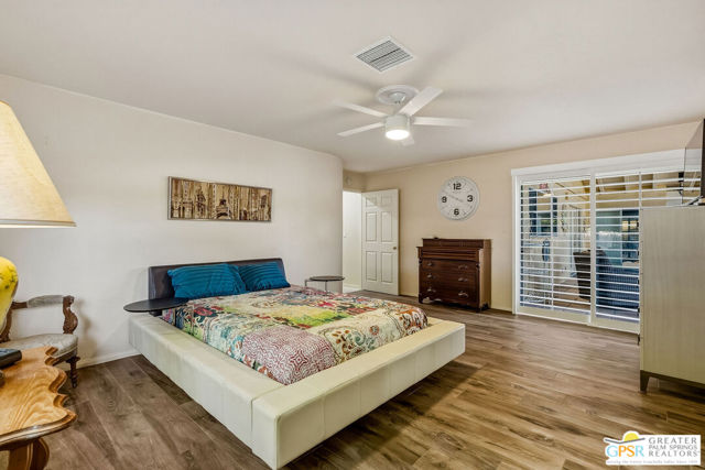 600 W Via Escuela, Palm Springs, CA 92262