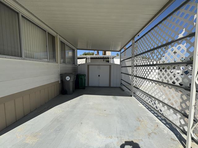 174 Coyote, Cathedral City CA: https://media.crmls.org/mediaz/fa911b87-27f0-4b78-98b7-49c873ca2fd5.jpg