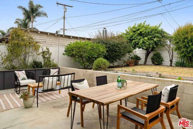 2409 Spurgeon Avenue, Redondo Beach, California 90278, 3 Bedrooms Bedrooms, ,2 BathroomsBathrooms,Residential,Sold,Spurgeon,25544111 2409 Spurgeon Avenue, Redondo Beach, California 90278, 3 Bedrooms Bedrooms, ,2 BathroomsBathrooms,Residential,Sold,Spurgeon,25544111