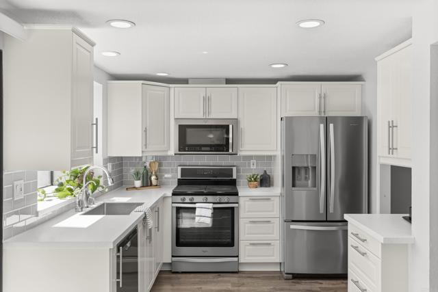 Detail Gallery Image 12 of 30 For 1651 S Juniper St #257,  Escondido,  CA 92025 - 3 Beds | 2/1 Baths