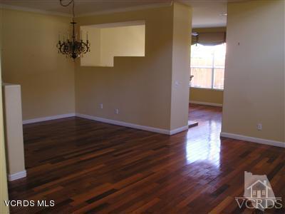 Detail Gallery Image 12 of 15 For 5227 Paseo Ricoso, Camarillo,  CA 93012 - 4 Beds | 2/1 Baths