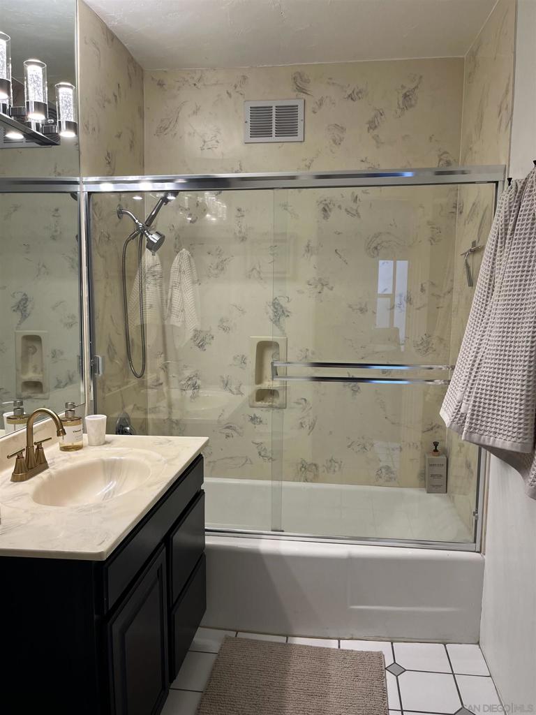 220 Coast Blvd - photo 17