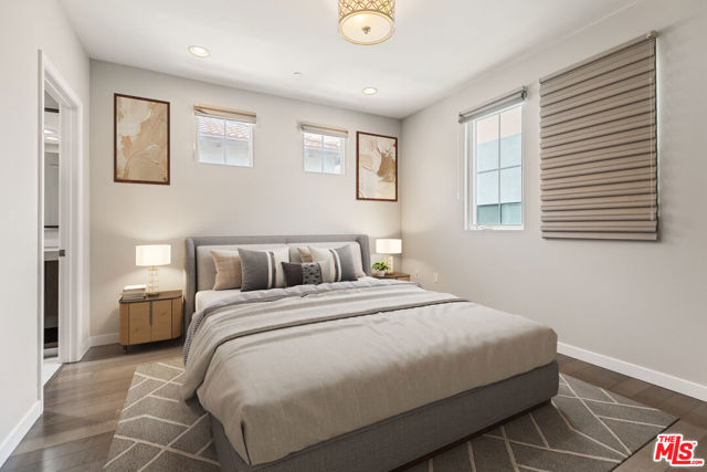 5934 W Luna Parkway, Los Angeles CA: https://media.crmls.org/mediaz/fa937a31-bf25-47b7-9e9a-86ff778f0e9b.jpg