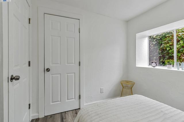 9700 Macarrthur Blvd., Oakland CA: https://media.crmls.org/mediaz/fa941225-62a4-4ff0-9c67-a42446d514f1.jpg