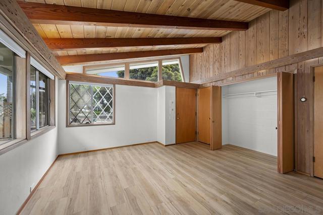 4316 Haines St, San Diego CA: https://media.crmls.org/mediaz/fa95e9f7-7251-4ca7-8ce0-b7c5db73997a.jpg