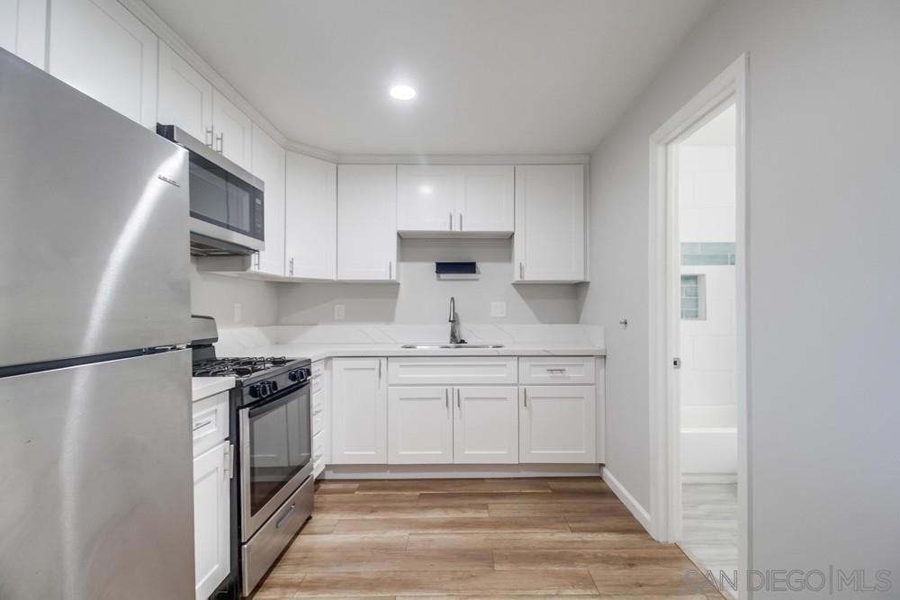 MLS #250037324SD image #58